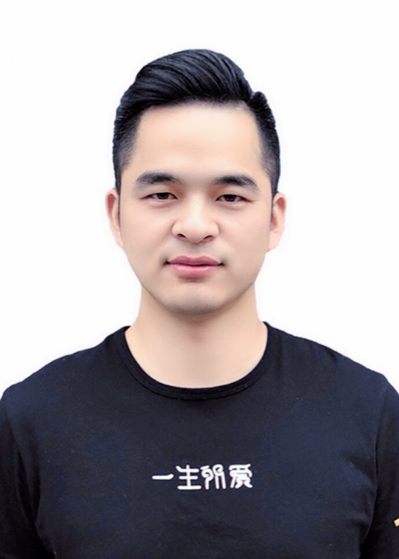 戏梦巴黎的第一张照片--北京蓝颜知己交友网